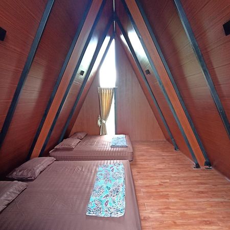 Hotel Wawowow Tomohon Exterior foto